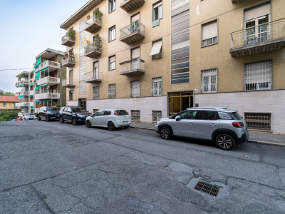 Bilocale a reddito in Via Morazzone (TO)