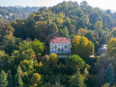 Villa in Strada Ferrero di Cambiano, Moncalieri (TO)