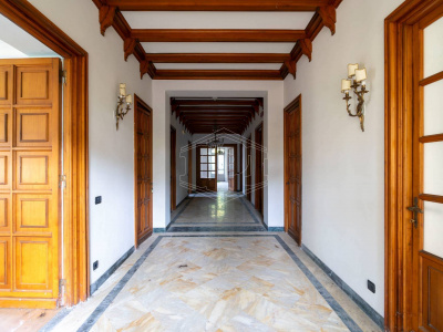 Villa in Strada Ferrero di Cambiano, Moncalieri (TO)