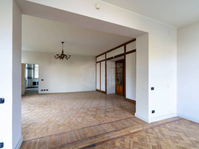 Villa in Strada Ferrero di Cambiano, Moncalieri (TO)
