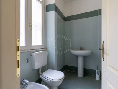 Villa in Strada Ferrero di Cambiano, Moncalieri (TO)