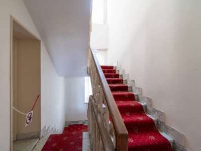 Villa in Strada Ferrero di Cambiano, Moncalieri (TO)