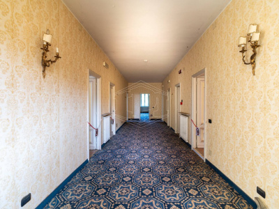 Villa in Strada Ferrero di Cambiano, Moncalieri (TO)