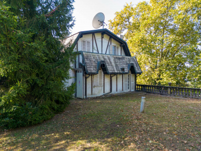 Villa in Strada Ferrero di Cambiano, Moncalieri (TO)