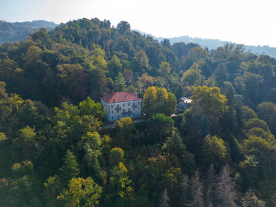 Villa in Strada Ferrero di Cambiano, Moncalieri (TO)