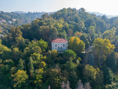 Villa in Strada Ferrero di Cambiano, Moncalieri (TO)