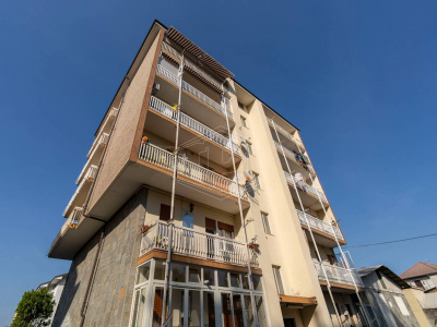 Trilocale in Via Cesare Battisti, Alpignano (TO)