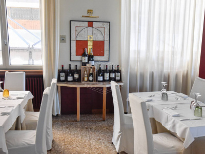 Edificio-hotel in Via Garibaldi, Servigliano (FM)