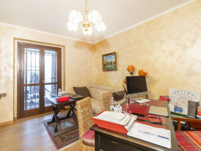 Quadrilocale con giardino in Via Macchiavelli, Venaria Reale (TO)