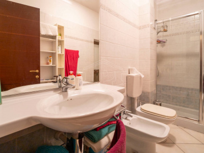 Quadrilocale con giardino in Via Macchiavelli, Venaria Reale (TO)