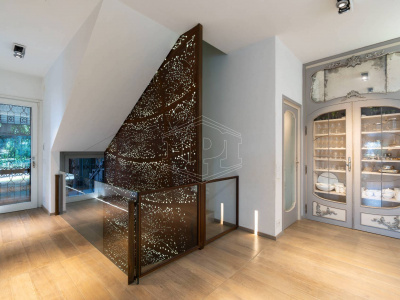 Appartamento in villa in Strada dei Tadini (TO)