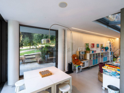 Appartamento in villa in Strada dei Tadini (TO)