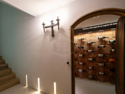 Appartamento in villa in Strada dei Tadini (TO)