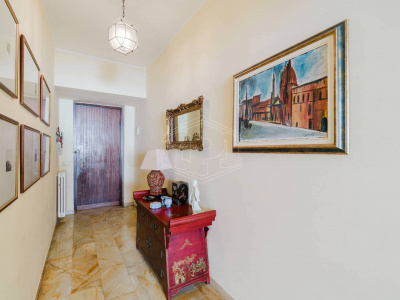 Quadrilocale in Via Aurelia, Ospedaletti (IM)