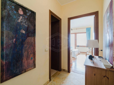 Quadrilocale in Via Aurelia, Ospedaletti (IM)