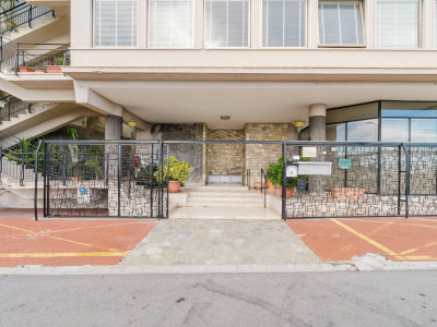 Quadrilocale in Via Aurelia, Ospedaletti (IM)