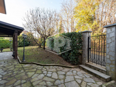 Villa con terreno in Via Bessaneisa, Rivoli