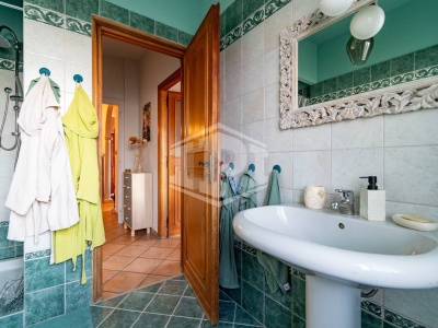 Villa con terreno in Via Bessaneisa, Rivoli