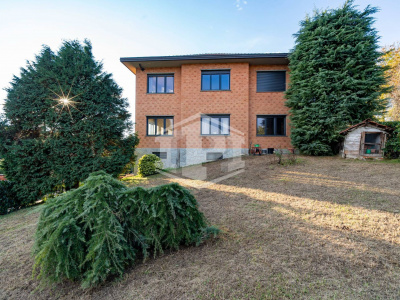 Villa con terreno in Via Bessaneisa, Rivoli