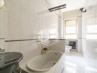 Quadrilocale in Via Albenga (TO)