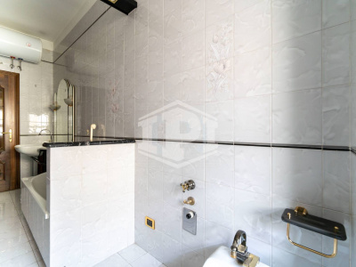 Quadrilocale in Via Albenga (TO)