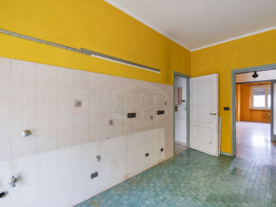 Multilocale in Corso Corsica (TO)