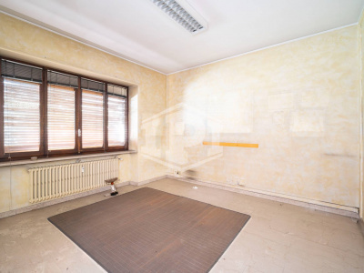 Multilocale in Via Tripoli, Venaria Reale (TO)