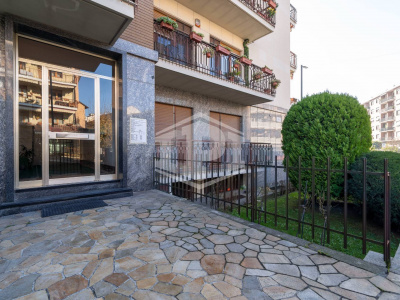 Multilocale in Via Tripoli, Venaria Reale (TO)