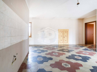 Bilocale in Via Vittorio Veneto, Riva presso Chieri (TO)