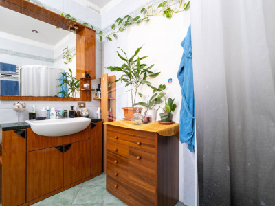 Trilocale a reddito in Via Brandizzo (TO)