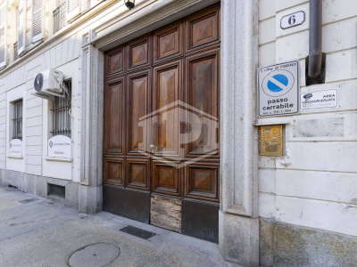 Pentalocale in Via Vittorio Amedeo II (TO)