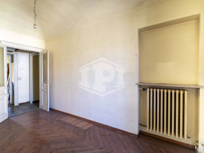 Pentalocale in Via Vittorio Amedeo II (TO)