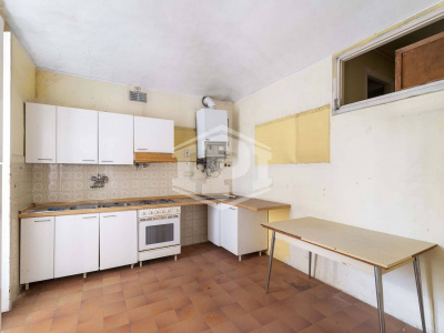 Pentalocale in Via Vittorio Amedeo II (TO)