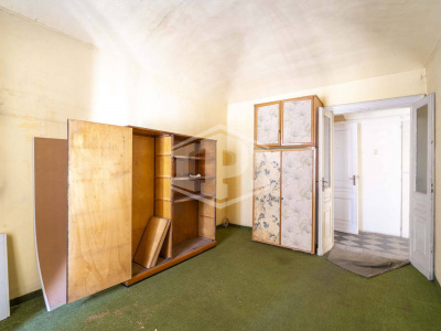 Pentalocale in Via Vittorio Amedeo II (TO)