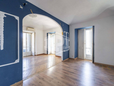 Pentalocale in Via Vittorio Amedeo II (TO)