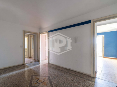 Pentalocale in Via Vittorio Amedeo II (TO)