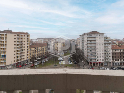 Bilocale in Corso Giulio Cesare (TO)