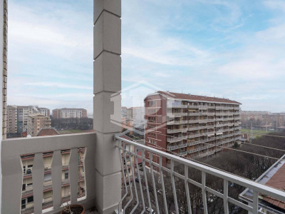 Bilocale in Corso Giulio Cesare (TO)