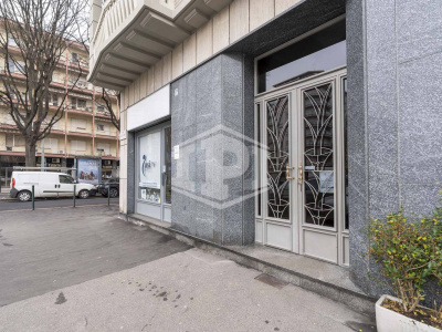 Bilocale in Corso Giulio Cesare (TO)