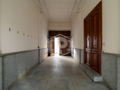 Appartamento bilivello in Via Allioni (TO)