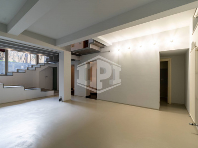 Appartamento bilivello in Via Allioni (TO)