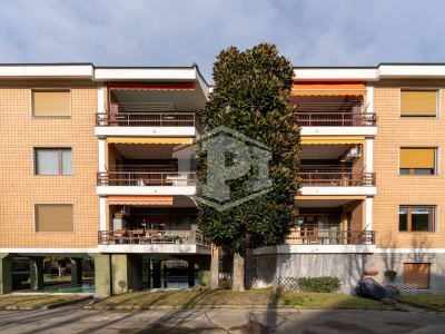 Pentalocale in Corso Appio Claudio (TO)