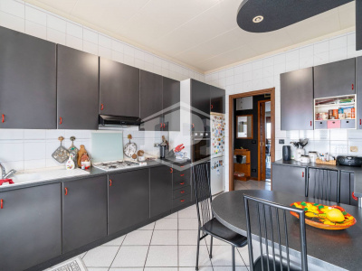 Pentalocale in Corso Appio Claudio (TO)