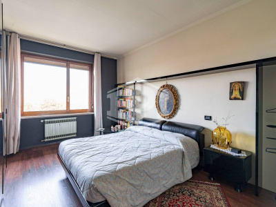 Pentalocale in Corso Appio Claudio (TO)