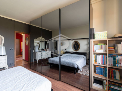 Pentalocale in Corso Appio Claudio (TO)