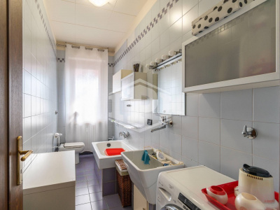 Pentalocale in Corso Appio Claudio (TO)