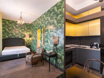 Sei appartamenti in Via San Francesco d'Assisi (TO)