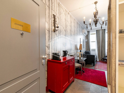 Sei appartamenti in Via San Francesco d'Assisi (TO)