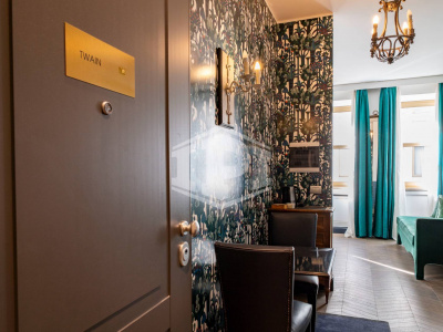 Sei appartamenti in Via San Francesco d'Assisi (TO)