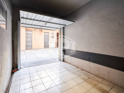 Box auto in Via San Secondo (TO)